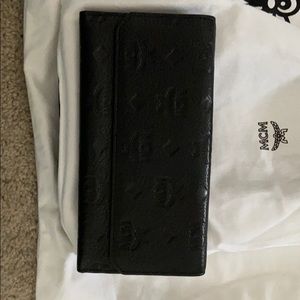AUTHENTIC MCM Leather Embossed Trifold Wallet